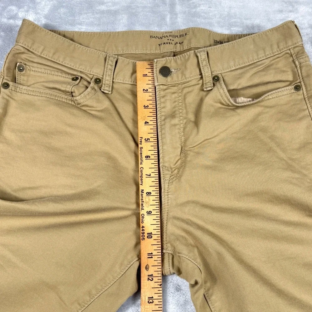 Banana Republic Travel Jean Athletic Mens 33x34 (34x32)‎ Khaki Tan Stretch Pants